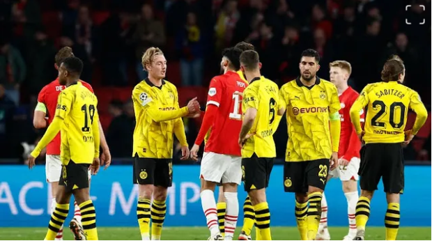 Dortmund hòa PSV 1-1 ở lượt đi vòng 1/8 Champions League 2023/24