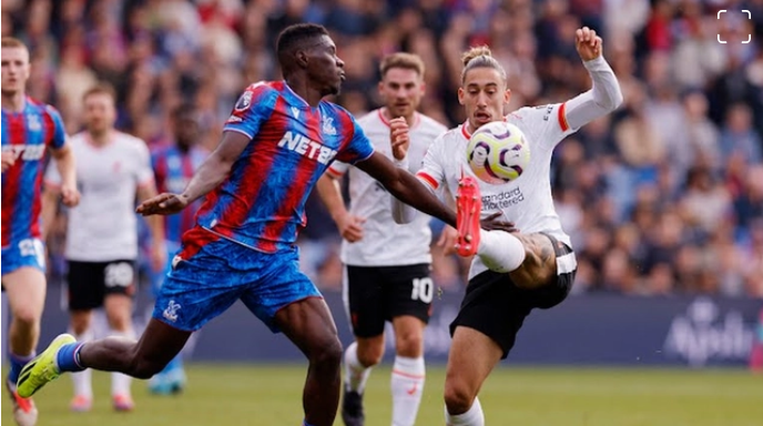 Crystal Palace chưa thắng trận nào ở NHM mùa này.